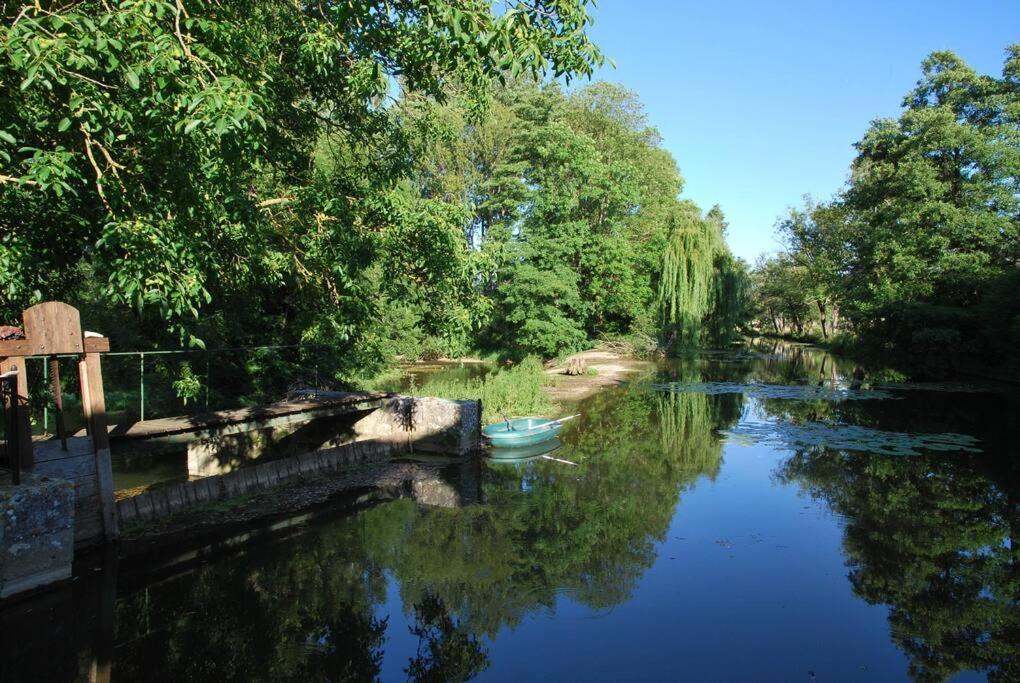 Vila Magnifique Moulin Proche Chablis, Jacuzzi Et Riviere Annay-sur-Serein Exteriér fotografie