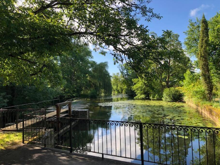 Vila Magnifique Moulin Proche Chablis, Jacuzzi Et Riviere Annay-sur-Serein Exteriér fotografie