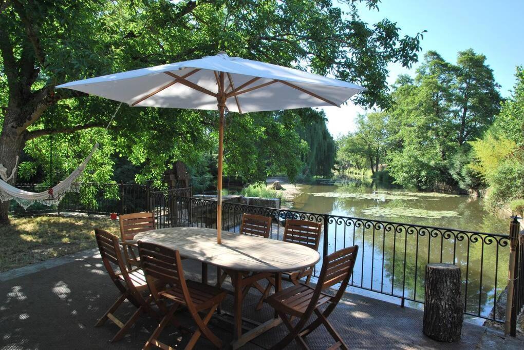 Vila Magnifique Moulin Proche Chablis, Jacuzzi Et Riviere Annay-sur-Serein Exteriér fotografie